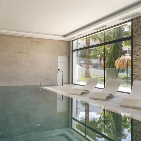 Artola Palm House Marbella
